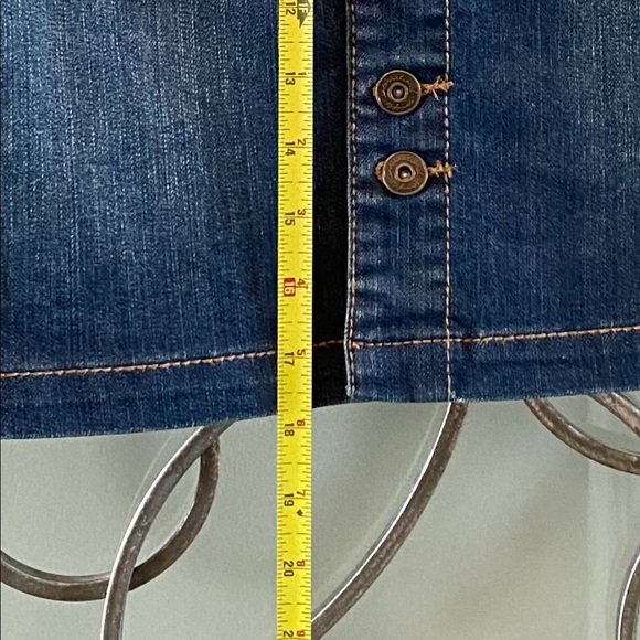 INC-Jeans Mini-skirt. Sz 2. Like New. - Picture 6 of 6